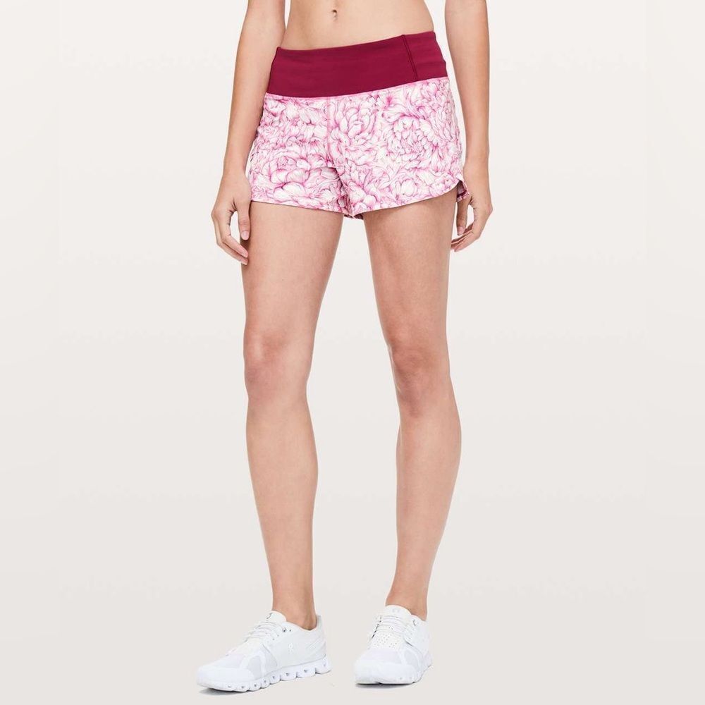 Lululemon Run Times Short II in Floral Bloom